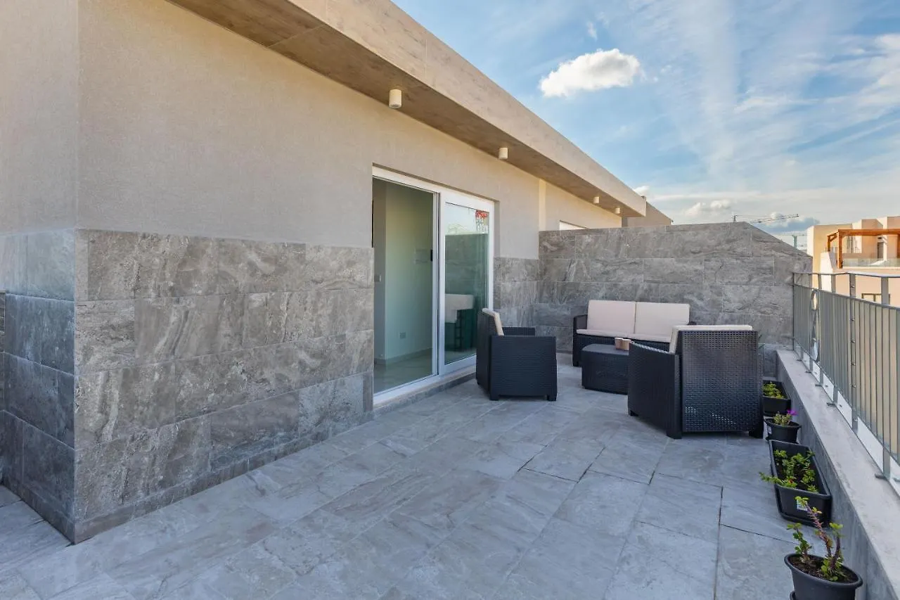 Apartament Terrace View- A Charming Two Bedrooms Penthouse Ac-Wifi Msida